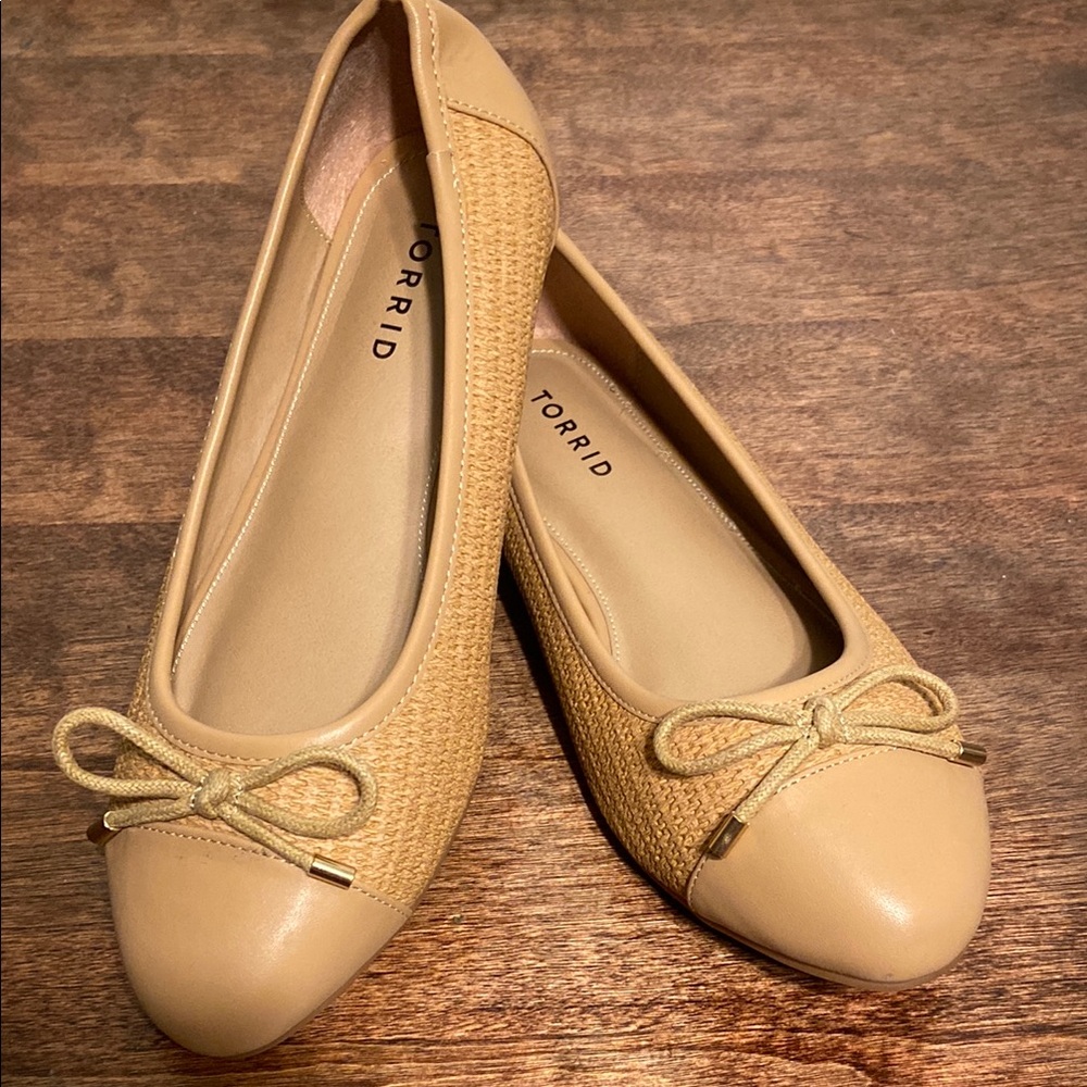 Torrid Beige Ballet Type Flats  Shoes with Bow Detail